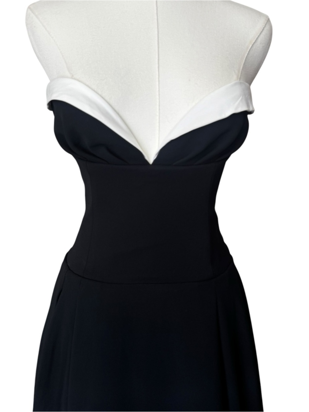 NWT Helsa The Finale Midi Dress with Lace & Poplin - Black/ White Small - Picture 6 of 15